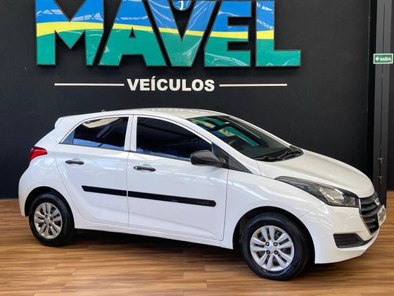 HYUNDAI HB20 1.0 COMFORT 12V FLEX 4P MANUAL HYUNDAI HB20 1.0 COMFORT 12V FLEX 4P MANUAL